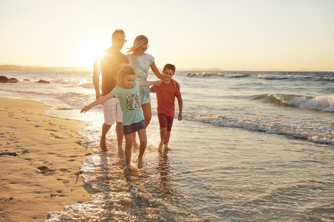 Iconic Kirra Beach Resort Голд-Кост Экстерьер фото