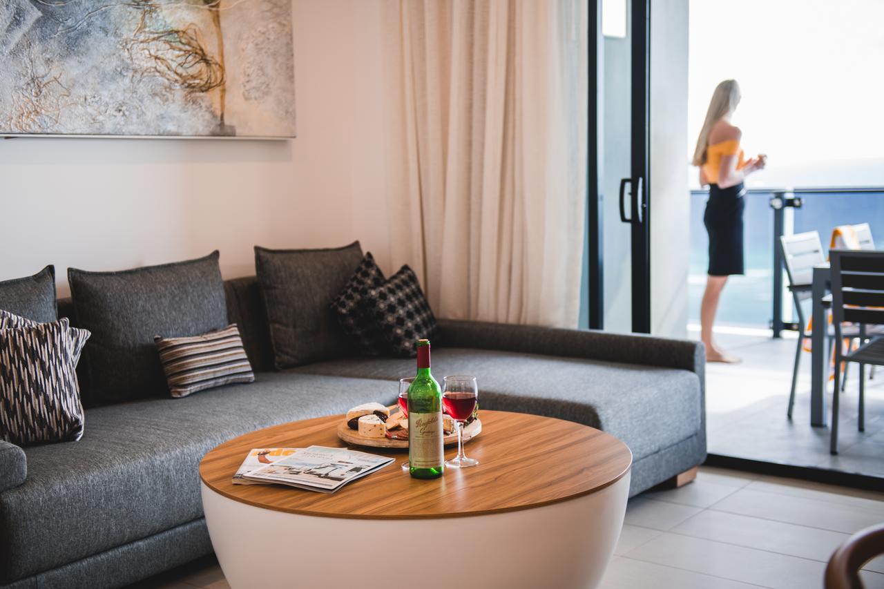 Iconic Kirra Beach Resort Голд-Кост Экстерьер фото